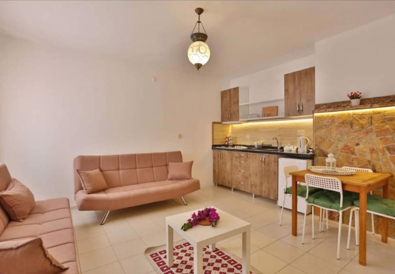 Limon Apart Apartment Акиака Екстериор снимка