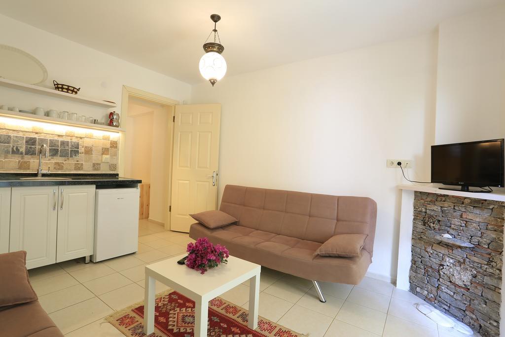 Limon Apart Apartment Акиака Екстериор снимка